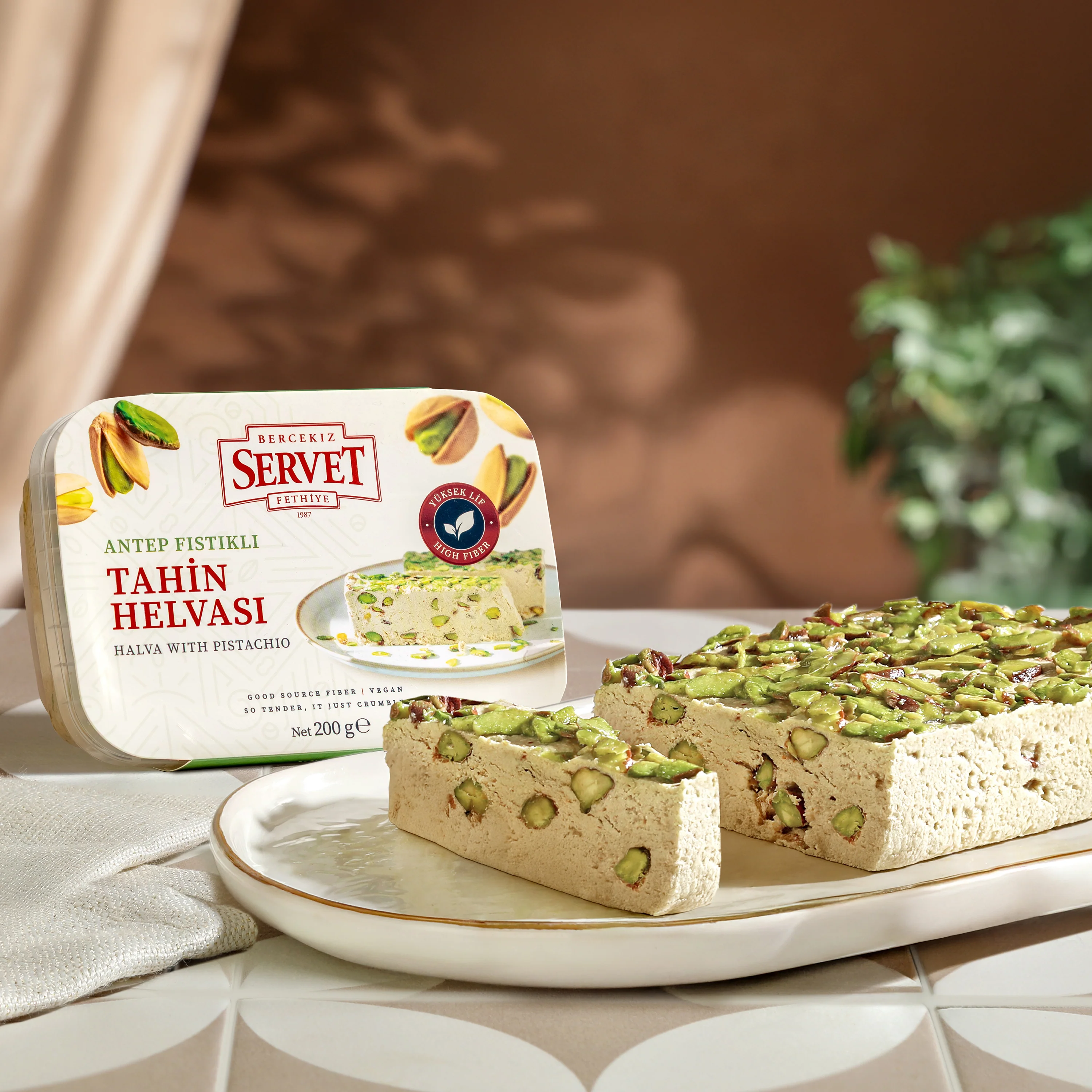 Antep Fıstıklı Taze Tahin Helvası 200g - Image 3