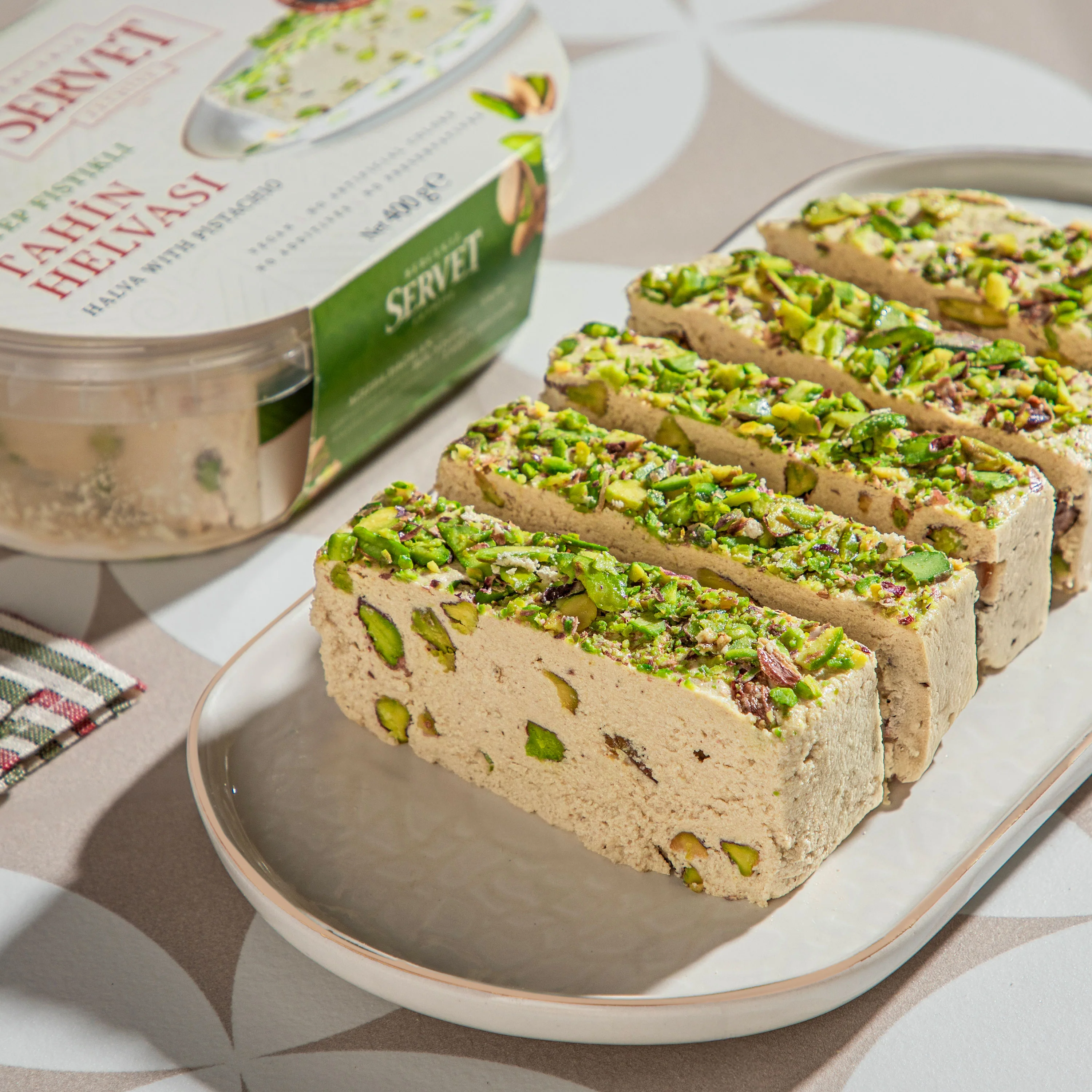 Antep Fıstıklı Taze Tahin Helvası 400g - Image 2